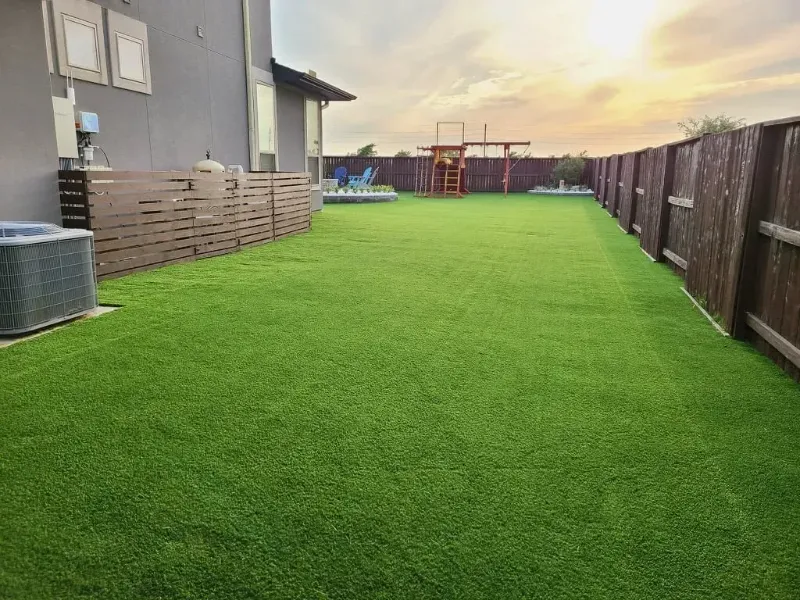 Front yard turf lawn